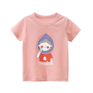 Camiseta de manga corta de moda para niñas.